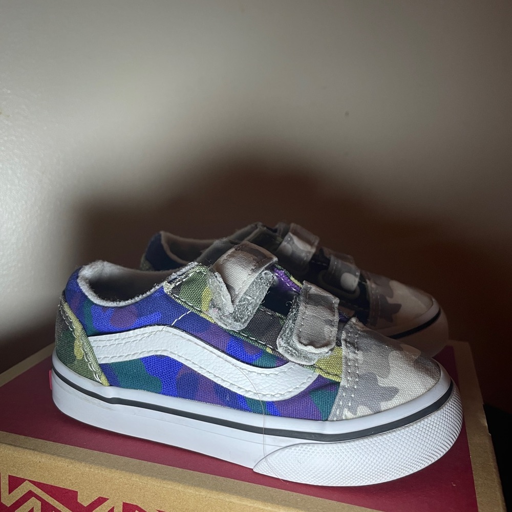 Toddler Van’s